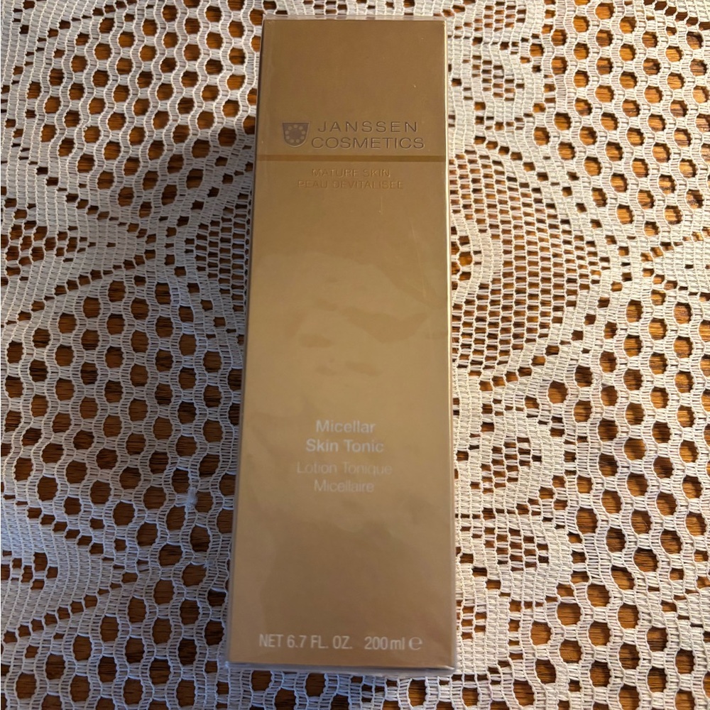 Janssen Cosmetics Micellar Skin Tonic